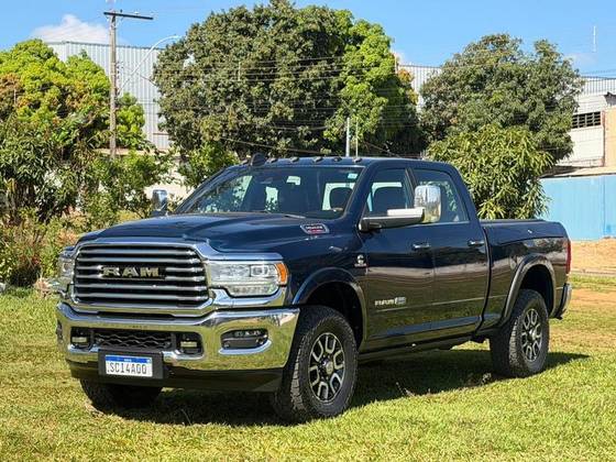 RAM 3500 6.7 I6 TURBO DIESEL LIMITED LONGHORN CD 4X4 AUTOMÁTICO RAM 3500 6.7 I6 TURBO DIESEL LIMITED LONGHORN CD 4X4 AUTOMÁTICO